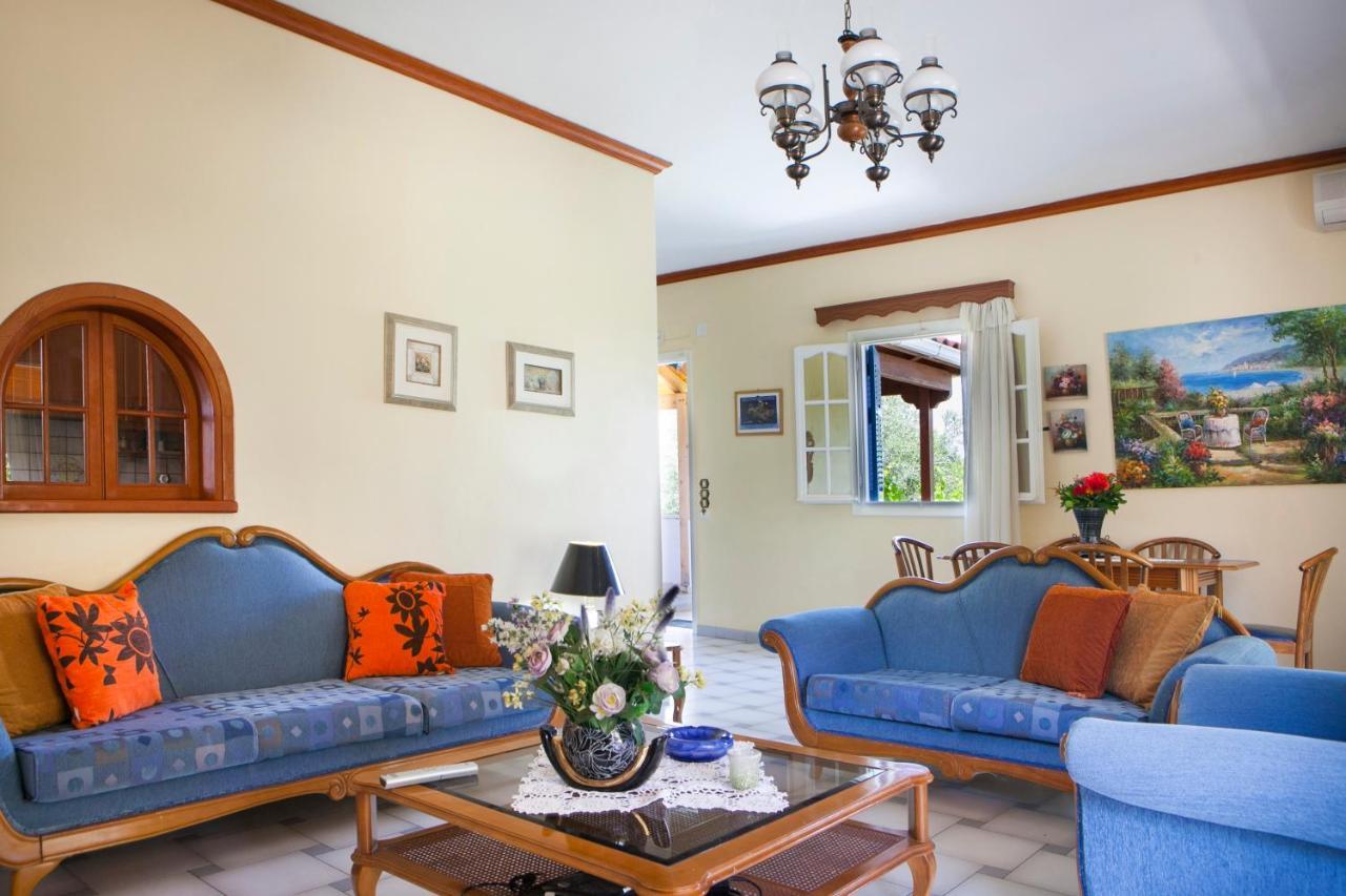 Tzivras Villa & Apartments لاسي المظهر الخارجي الصورة