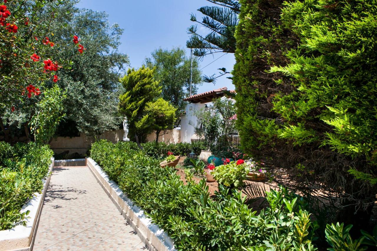 Tzivras Villa & Apartments لاسي المظهر الخارجي الصورة