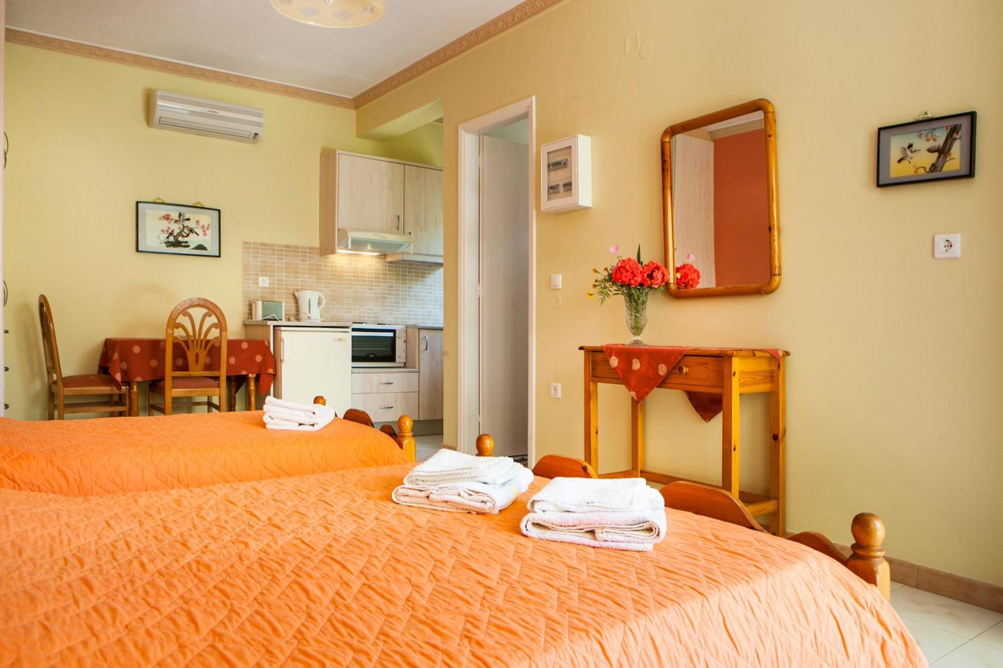Tzivras Villa & Apartments لاسي الغرفة الصورة
